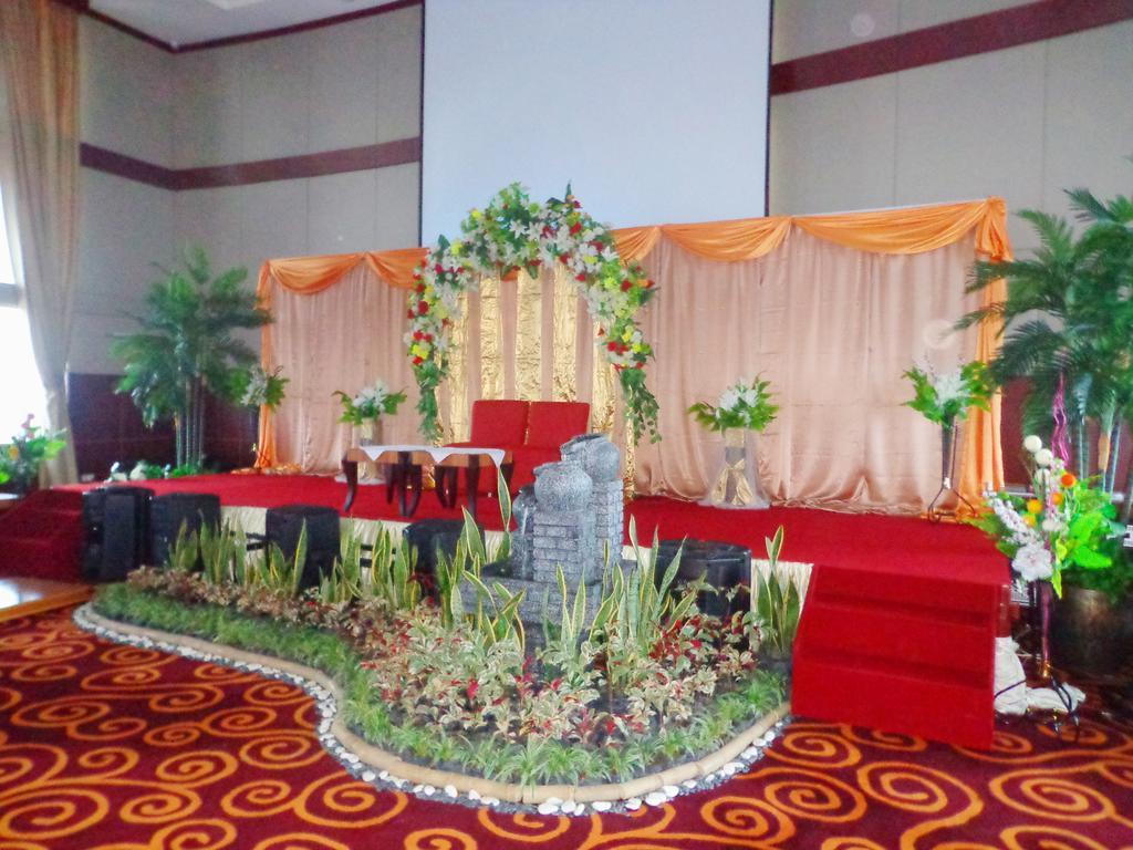 Sapadia Hotel Siantar بيماتانغسياتار المظهر الخارجي الصورة