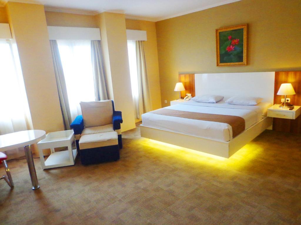 Sapadia Hotel Siantar بيماتانغسياتار المظهر الخارجي الصورة