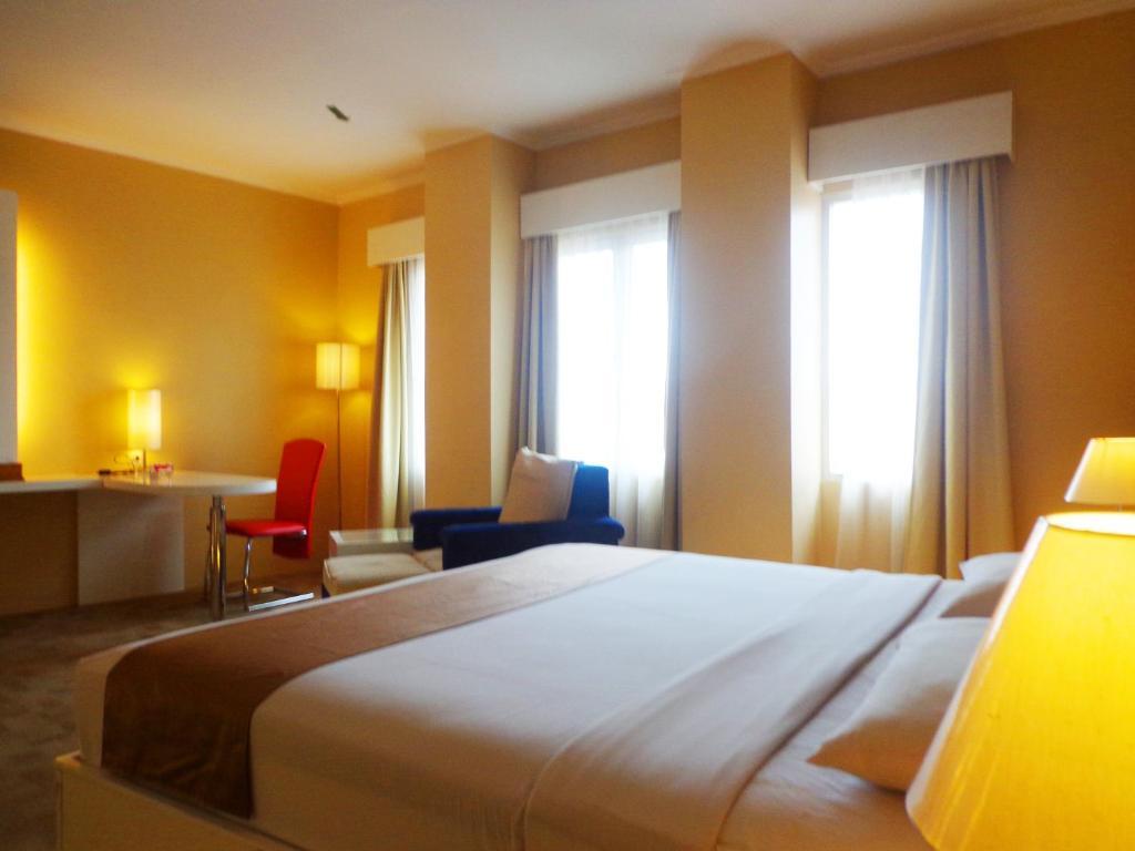Sapadia Hotel Siantar بيماتانغسياتار المظهر الخارجي الصورة