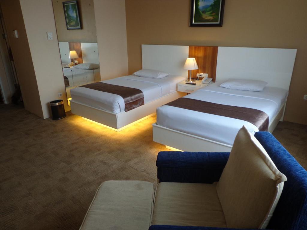Sapadia Hotel Siantar بيماتانغسياتار الغرفة الصورة